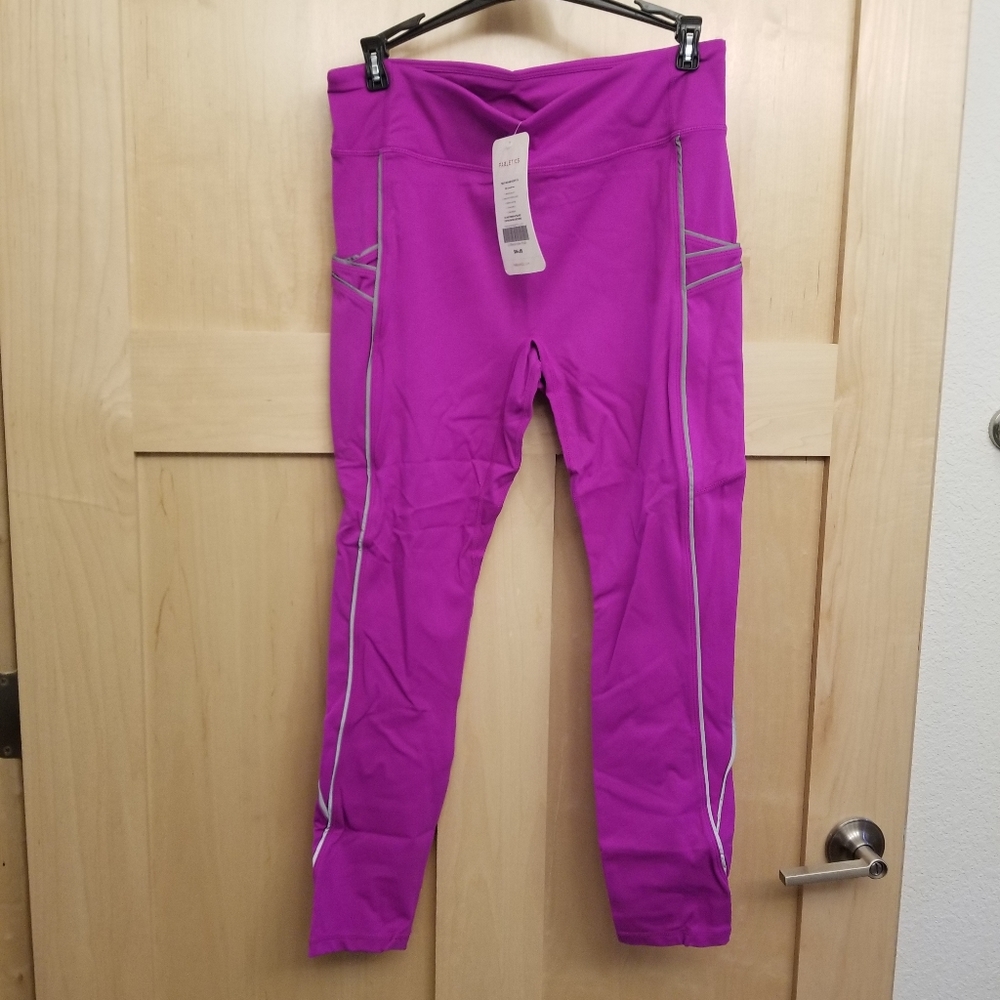 Fabletics Trinity Mid-Rise Pocket 7/8 Leggings